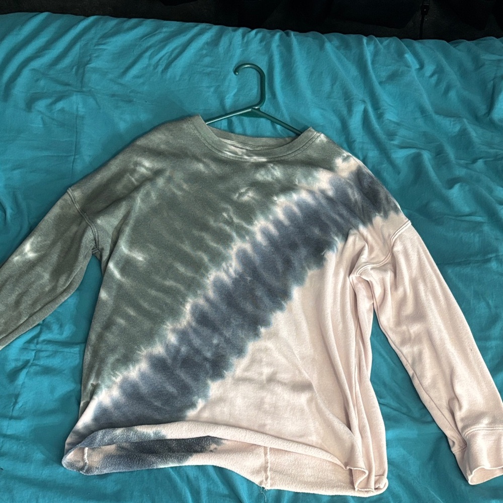 GreenTea Diagonal Tie-Dye Crewneck Sweatshirt - Pink, Gray, Blue